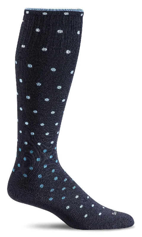 On the Spot | Women's Moderate Compression Knee-High